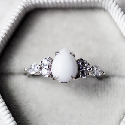 Pear Cluster Ring