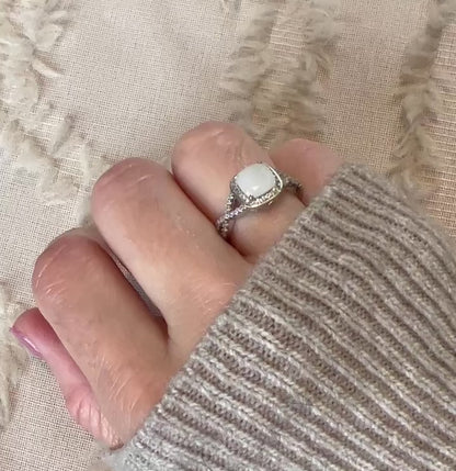 Cariad Halo Ring